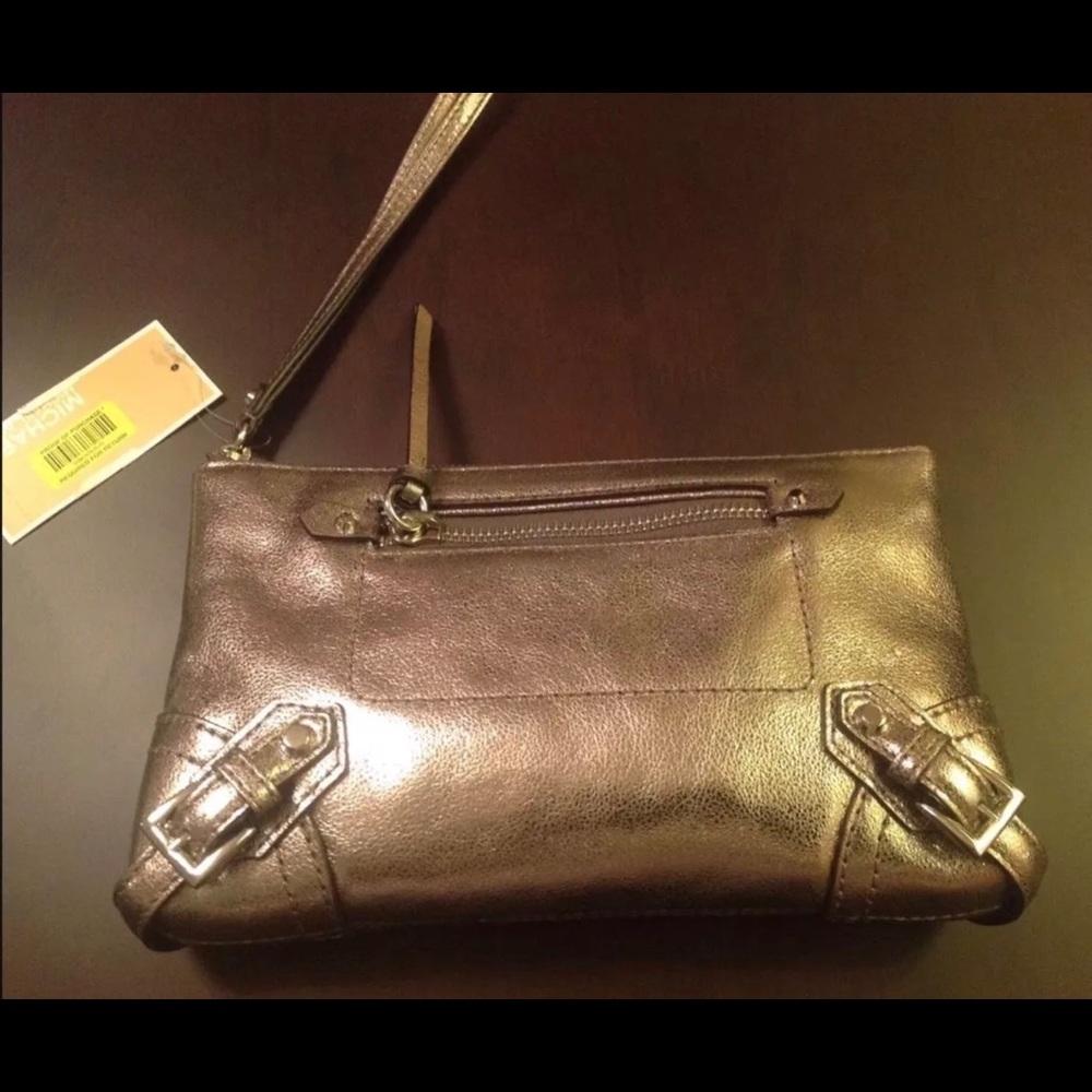 NWT Michael Kors Large Leather Fallon Zip Clutch Wristlet